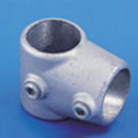 Short tee for slope up to 11° - key clamp handrail fitting